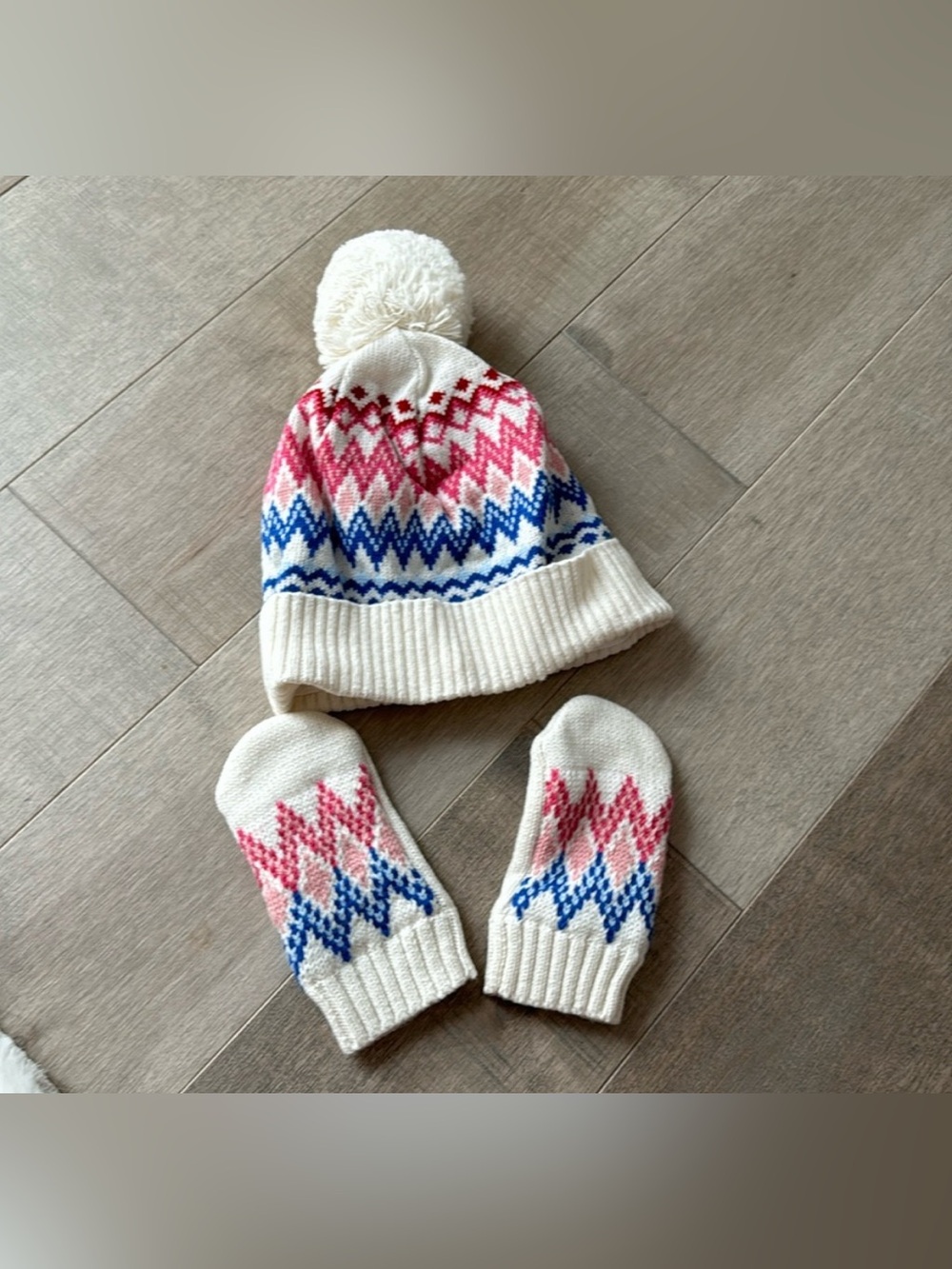 Janie and Jack hat & gloves set size 2-3 girls toddler